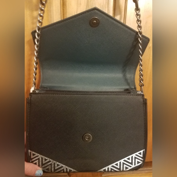 NWT Loungefly Marvel Black Panther Wakanda Forever Crossbody Bag - Picture 8 of 17